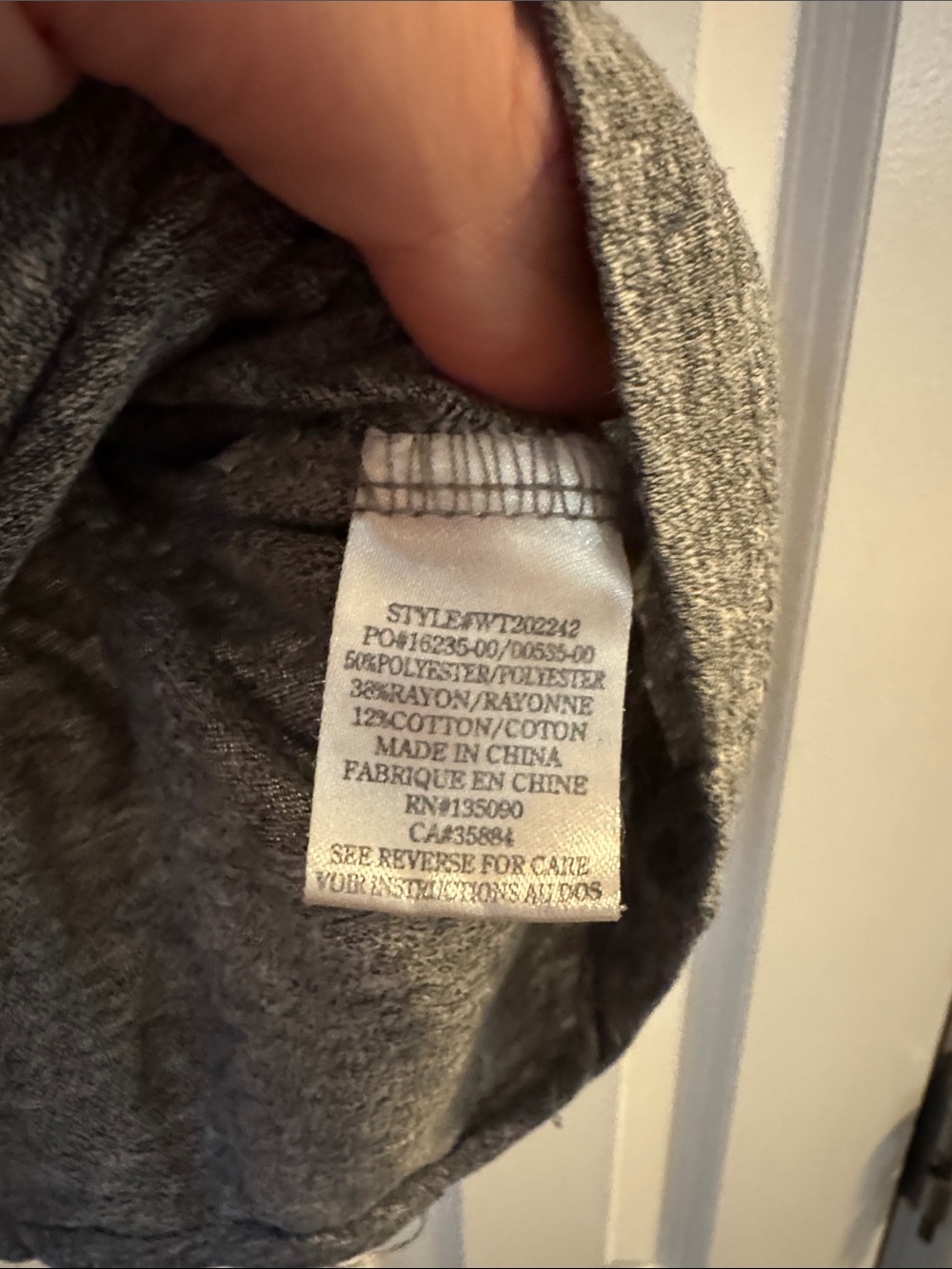 White Crow Gray 'Caliente' Graphic Tank with Red Chili - Picture 4 of 5